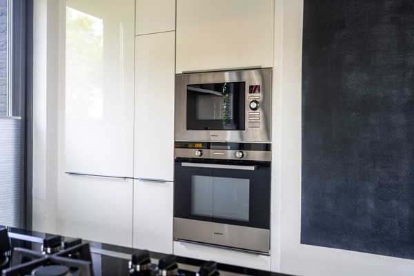 Medium property photo - Stationsweg 73, 4141 HE Leerdam